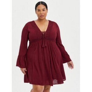 Women's Torrid Dress Chiffon Gauze Burgundy Wine Boho Crochet Size 2 Long Sleeve